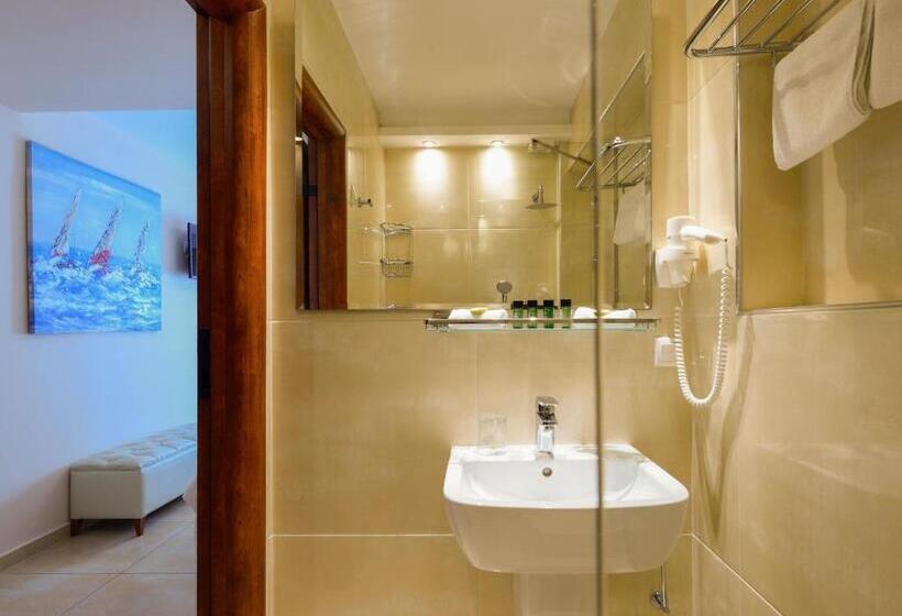 Номер Стандарт Трехместный, Secret Paradise Hotel & Spa