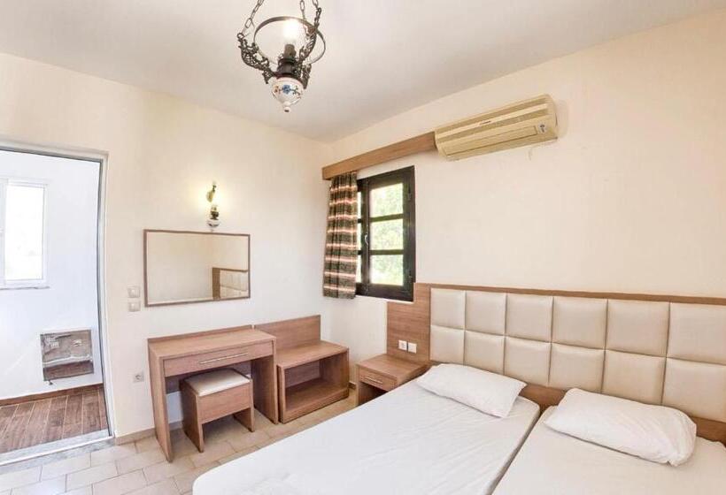 آپارتمان 2 خوابه, Coralli Apartments