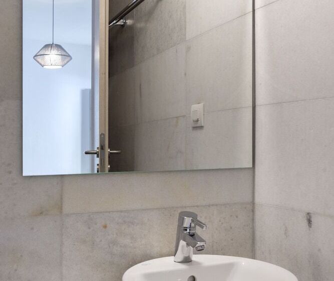 标准三人间, Galinos Hotel For Adults Only
