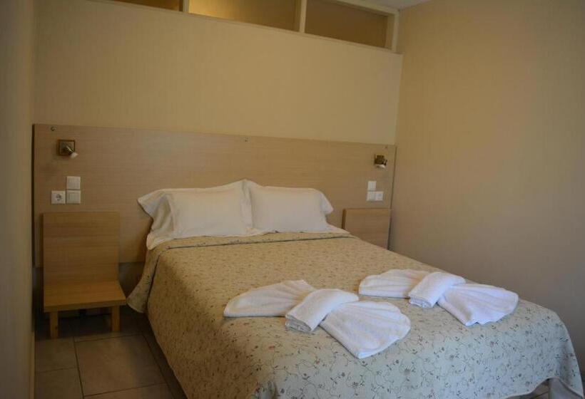 Apartamento 1 Quarto Rés-do-chão, Anemomilos Suites