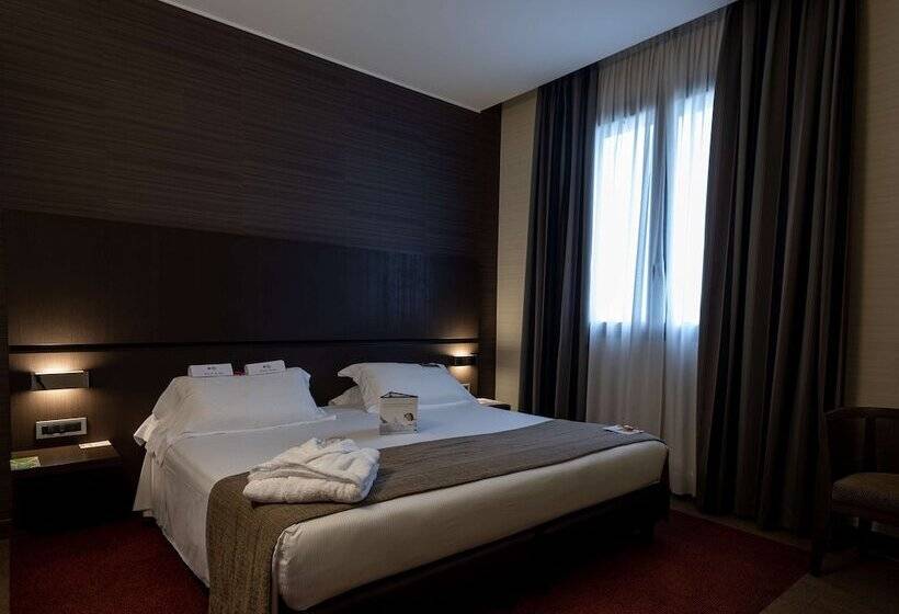 Номер Комфорт, Best Western Plus Hotel Monza E Brianza Palace