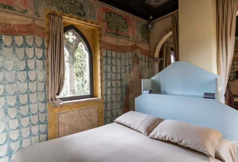 اتاق رمانتیک, Castello Di Monterone