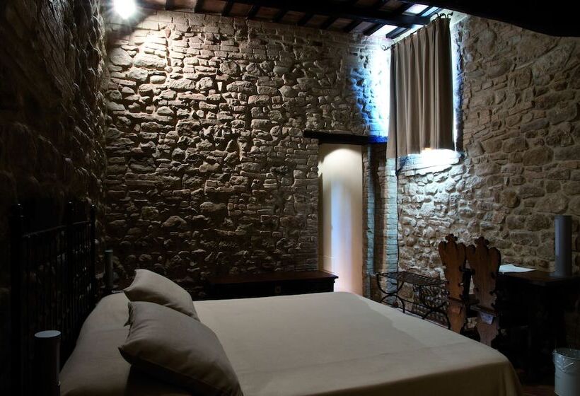 اتاق استاندارد, Castello Di Monterone