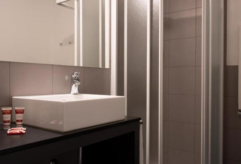 Индивидуальный Номер Классика, Euro Hotel Residence
