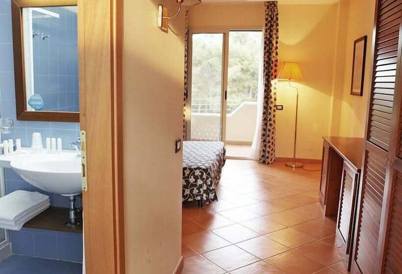 Четырехместный Номер Стандарт, Th Marina Di Pisticci  Ti Blu Village