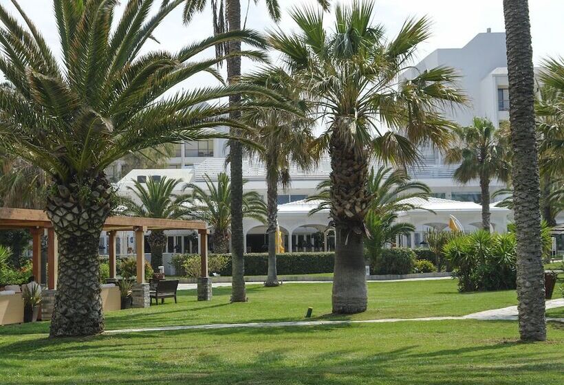 Номер Стандарт Вид на Сад, Robinson Kyllini Beach   All Inclusive