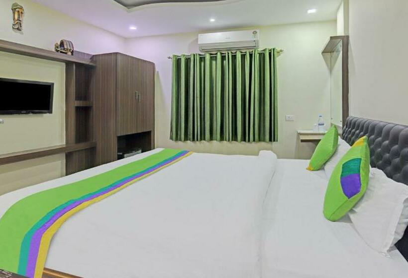 اتاق لوکس, Treebo Archie Regency