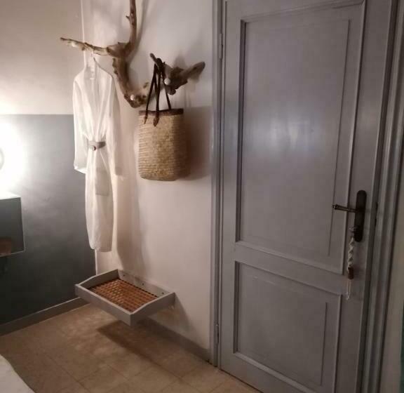 Номер Стандарт с Балконом, Fiore Bed And Breakfast