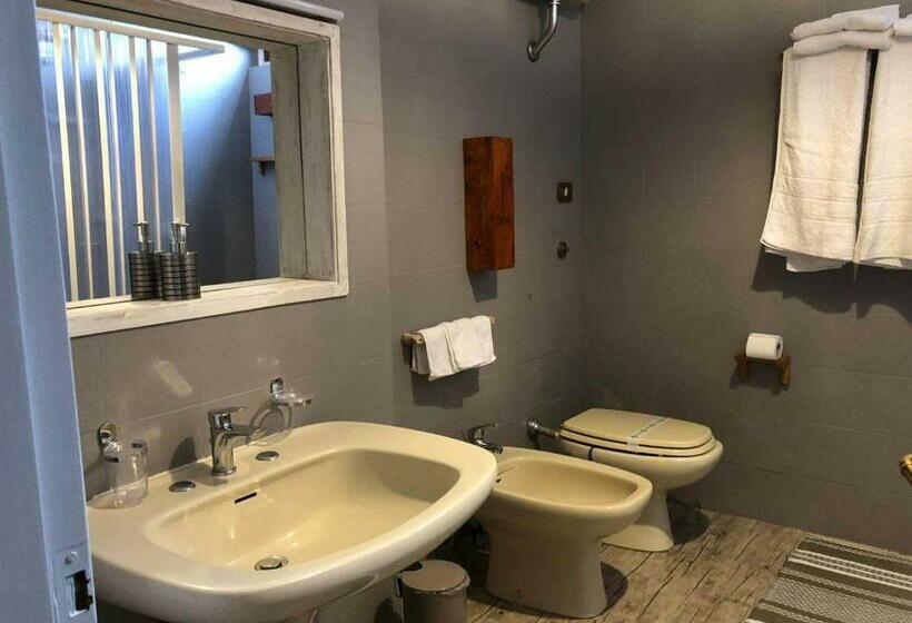 Номер Стандарт с Балконом, Fiore Bed And Breakfast