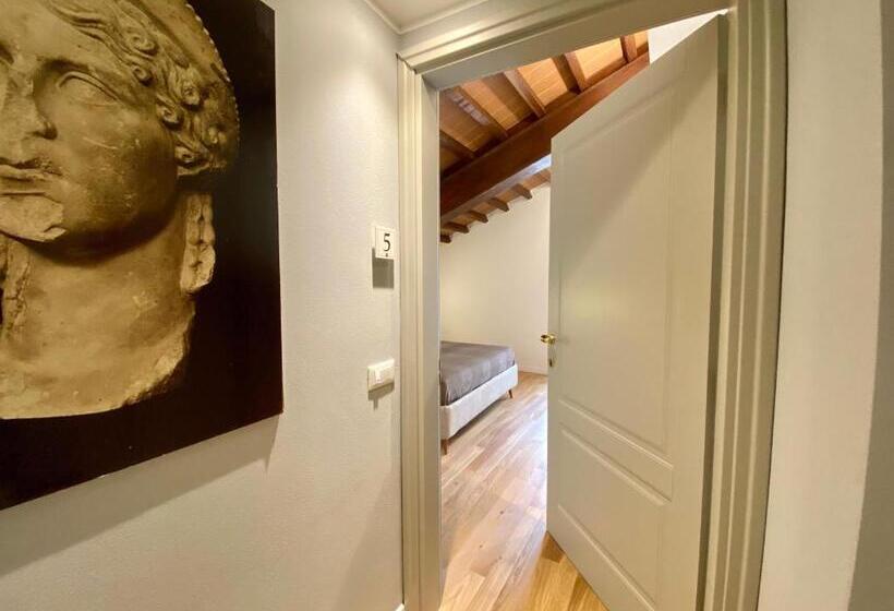 Номер Стандарт с Балконом, Residenza D'epoca Dei Fondachi
