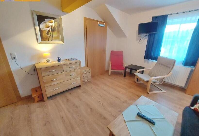 آپارتمان 2 خوابه, Haus Sandlweber By Fis   Fun In Styria