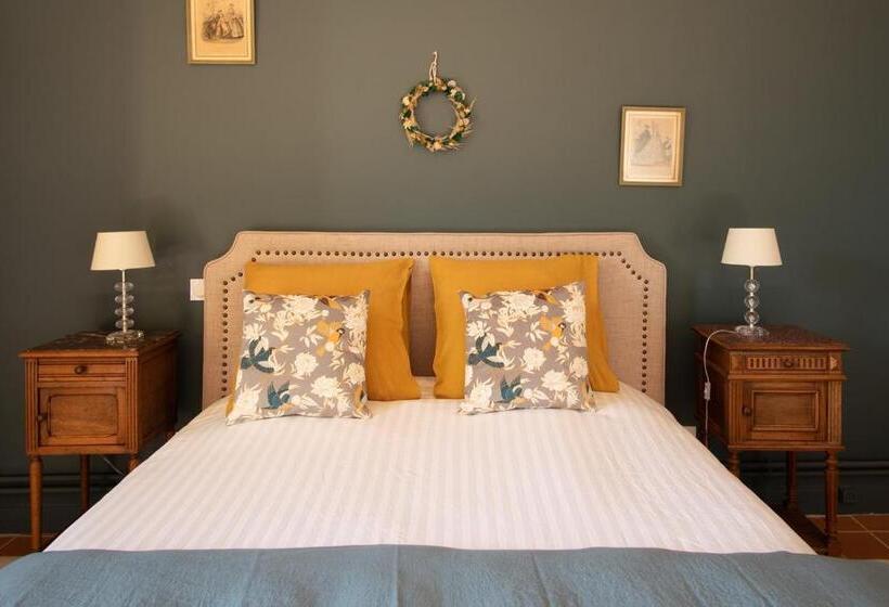 Номер Deluxe, La Fugue Chambres D  Hôtes De Charme , Demeure Historique,piscine,jardin Proche Uzes Nimes Ales