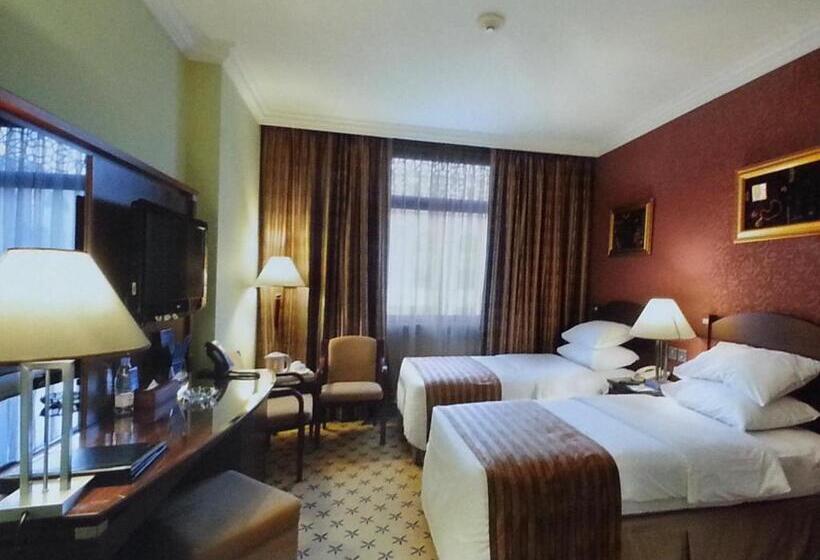 غرفة قياسية رباعية, Al Muna Kareem Hotel  Ex Leader