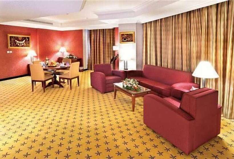 جناح جونيور, Al Muna Kareem Hotel  Ex Leader
