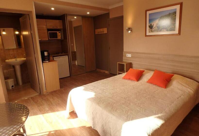 스탠다드 스튜디오 (전망), Residence Veles Plage