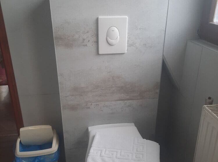 Escritório Superior, Helios Hotel Apartments