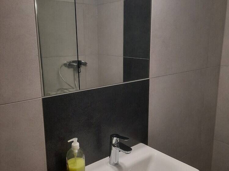 Escritório Superior, Helios Hotel Apartments