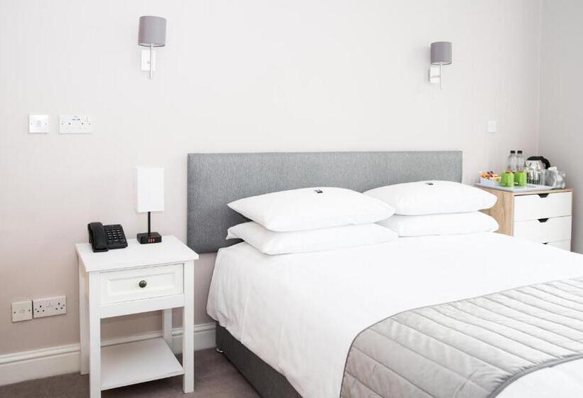 Quarto Estandar Vista Lago, 63