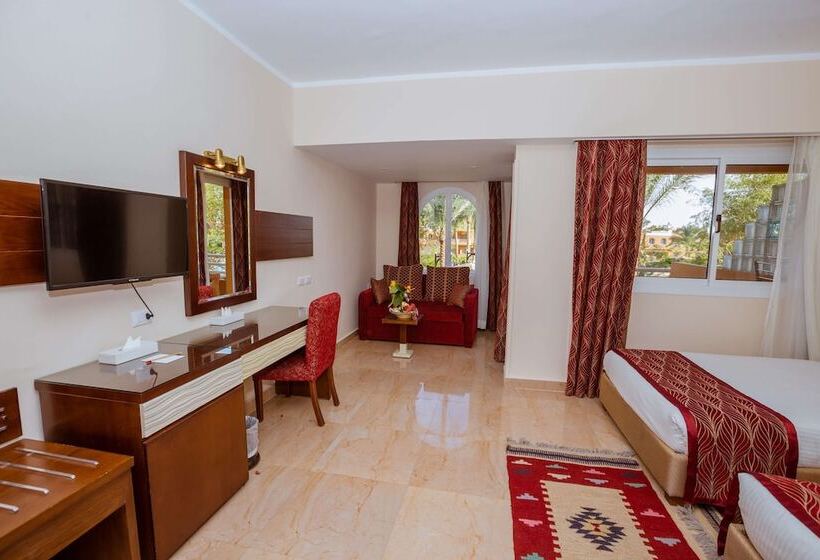 اتاق لوکس با چشم‌انداز دریا, Golden Beach Resort