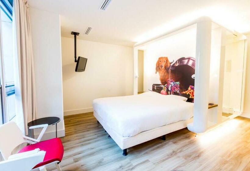 Standard Room, Qbic Amsterdam Wtc