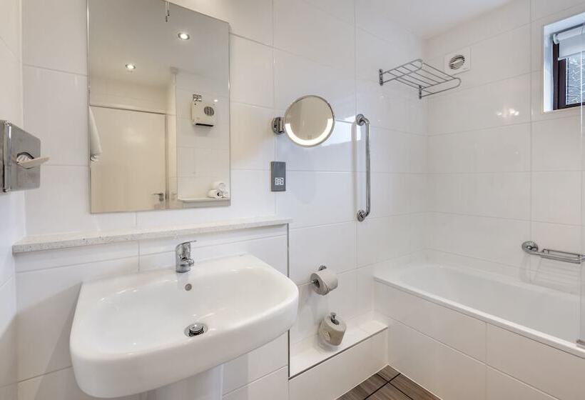 Апартаменты 2 Спальни, Cromer Country Club