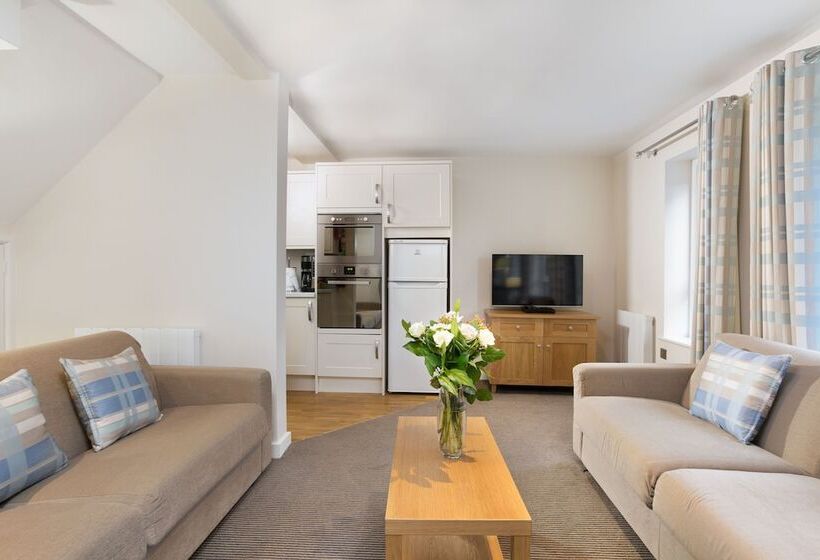 Апартаменты 2 Спальни, Cromer Country Club