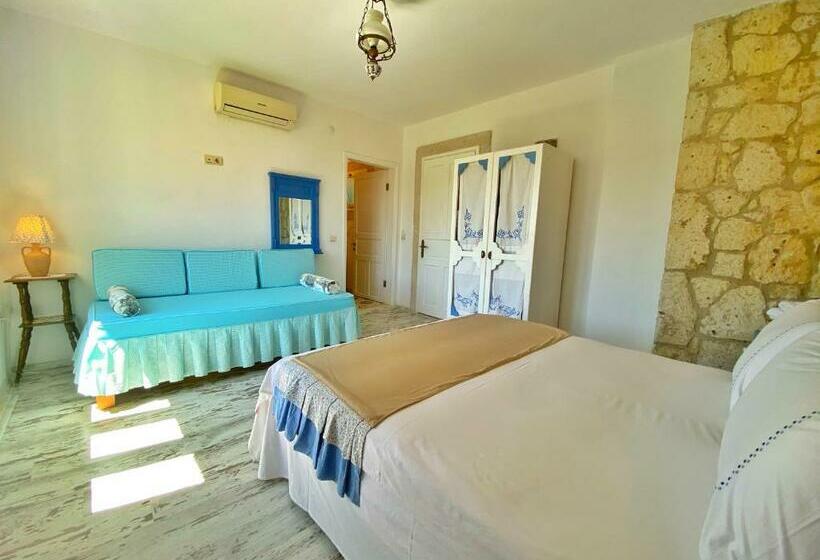 Номер Стандарт, Kesre Otel Alacati