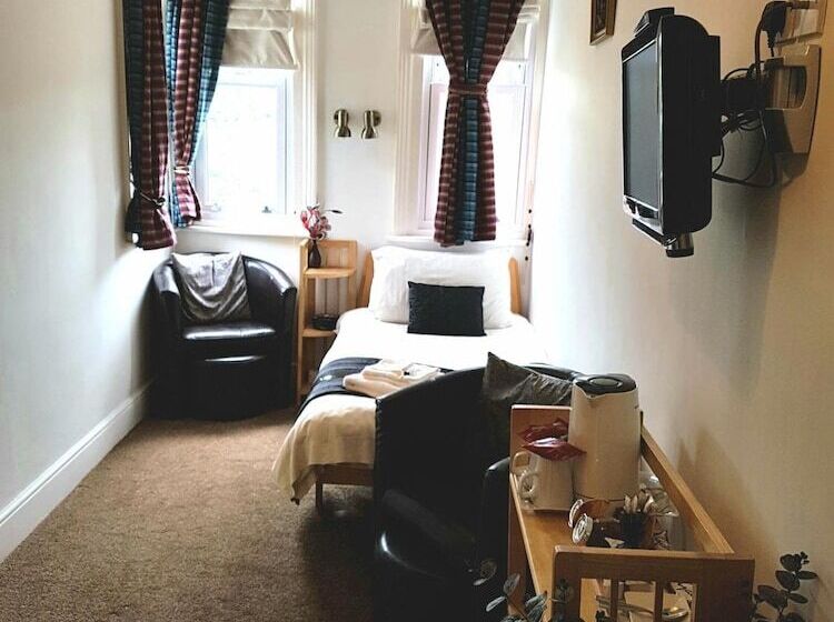 غرفة قياسية مطلّة علي الحديقة, The Palms Guest House