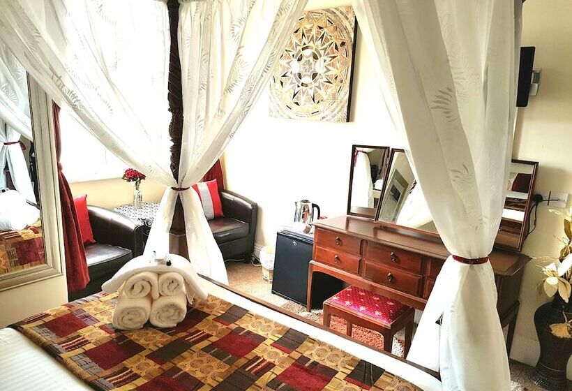 غرفة قياسية, The Palms Guest House