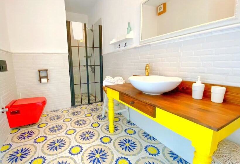 Номер Стандарт, Kesre Otel Alacati