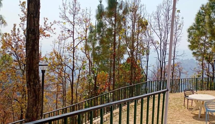 침실 1개 복층 룸, Blue Pine Orchards   Villas