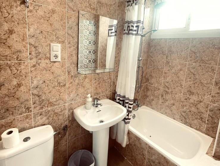 غرفة قياسية ثلاثية, Colibri