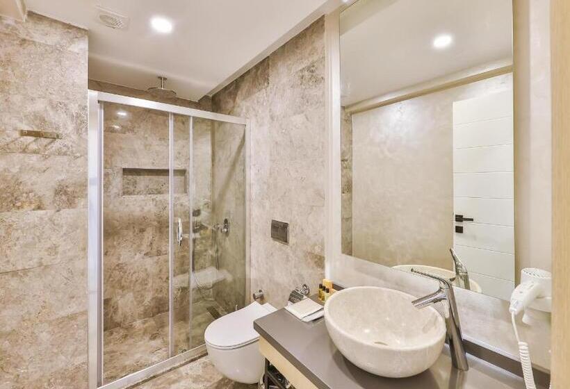 סוויטה נוף לים, Sole Vista Homes