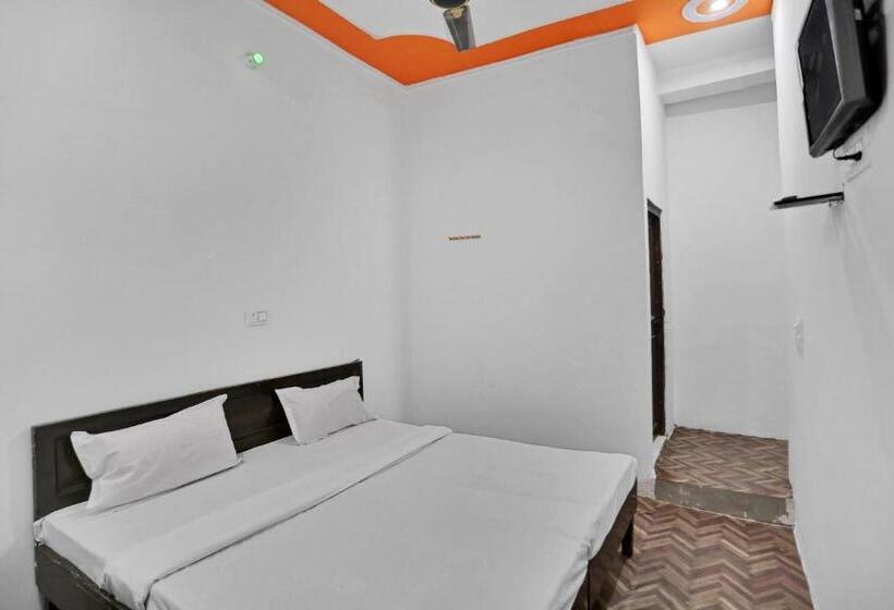 3-Bett-Standardzimmer, Spot On Shashank Plaza