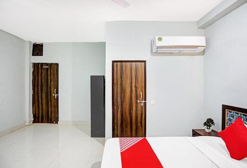 Üç Kişilik Klasik oda, Oyo 81244 Forty Three Mainvue
