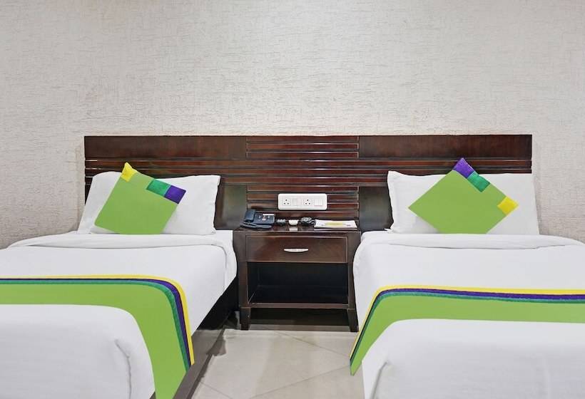 Deluxe Room, Treebo Elite City Upper Bazar
