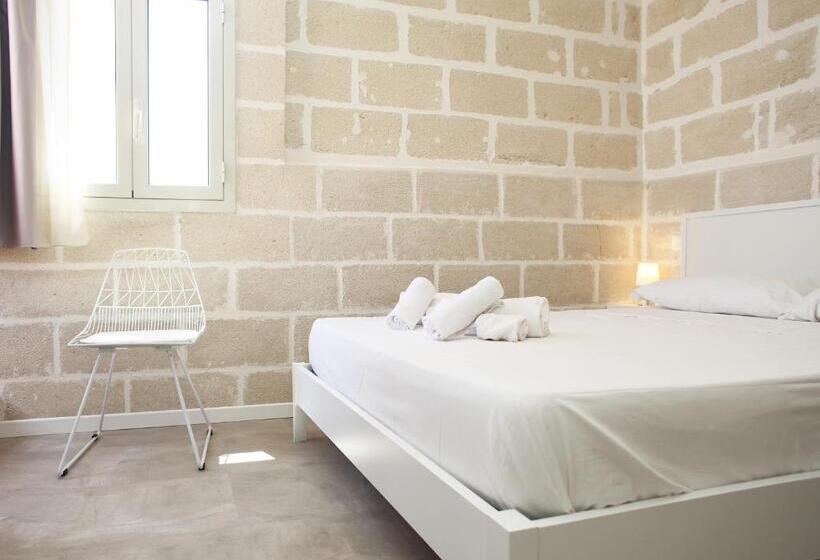 اتاق استاندارد با تراس و چشم‌انداز دریا, Casa Maja Rooms & Suites