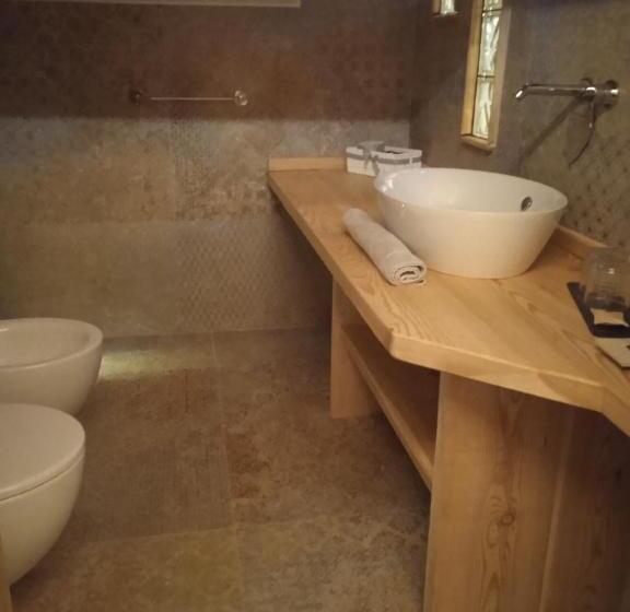 디럭스 룸, Chalet Noèr
