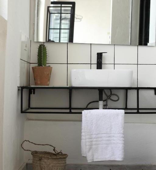 آپارتمان 1 خوابه با بالکن, Fixie Lofts Slow Life Villa