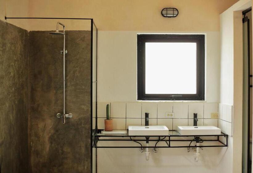 آپارتمان 1 خوابه با تراس, Fixie Lofts Slow Life Villa