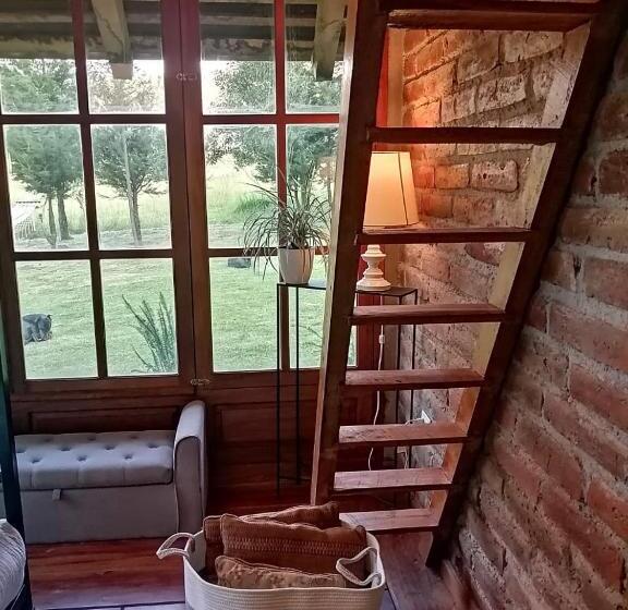 Вилла 3 Спальни, Palumbo Glamping & Villas