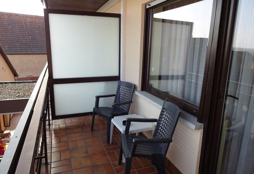 Четырехместный Номер Стандарт, Gasthof Hotel Zum Ross