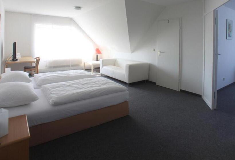 4인용 스탠다드 룸, Kirchers Park Hotel Kaiserstuhl Garni