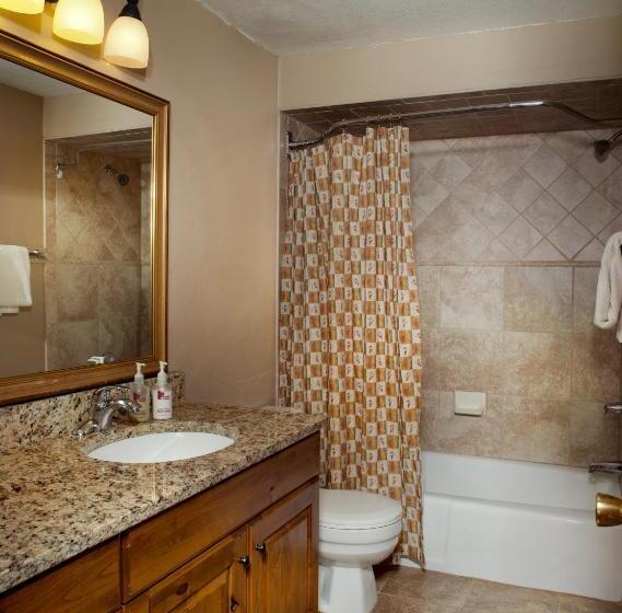 Апартаменты 2 Спальни, Getaways At Eagle Point Resort