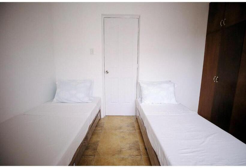 スタンダードルーム, Oyo 789 Abn Residences