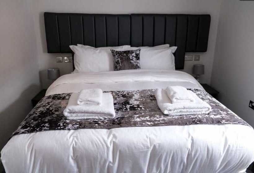 Quarto Basic, Anelli