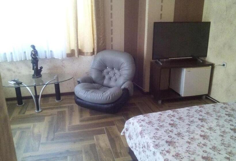 Номер Стандарт, къща за гости ели