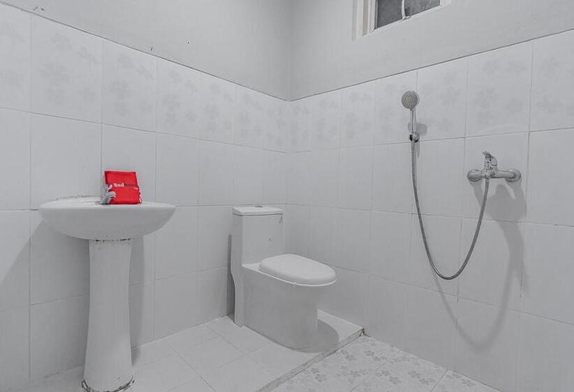 Семейный Номер, Reddoorz Plus At Bukit Cinta Street Balikpapan