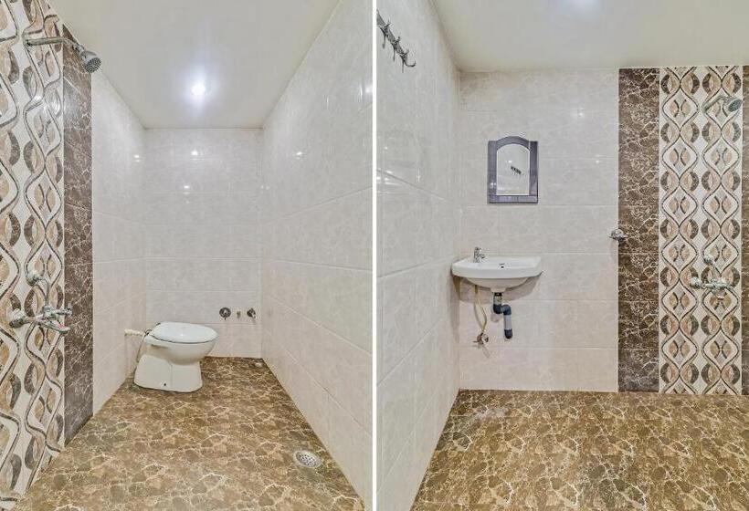 Трехместный Номер Классика, Super Hotel O Royal