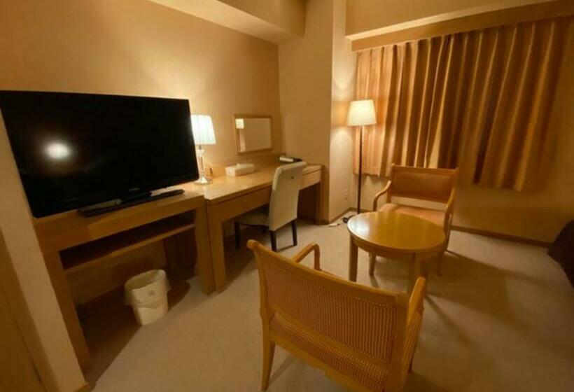 디럭스 룸, Sabae City